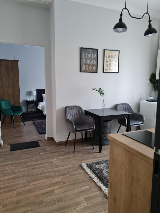 Bulevard Apartments サトゥ・マーレ エクステリア 写真